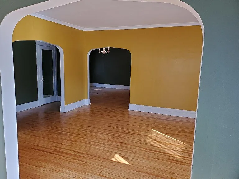 1312 Douglas Ave #1 — Photo 2