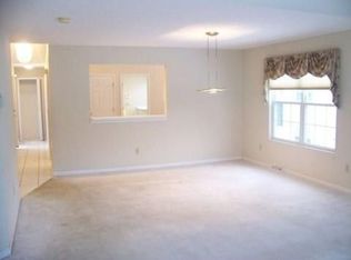 385 Blair Cir, Aurora, OH 44202