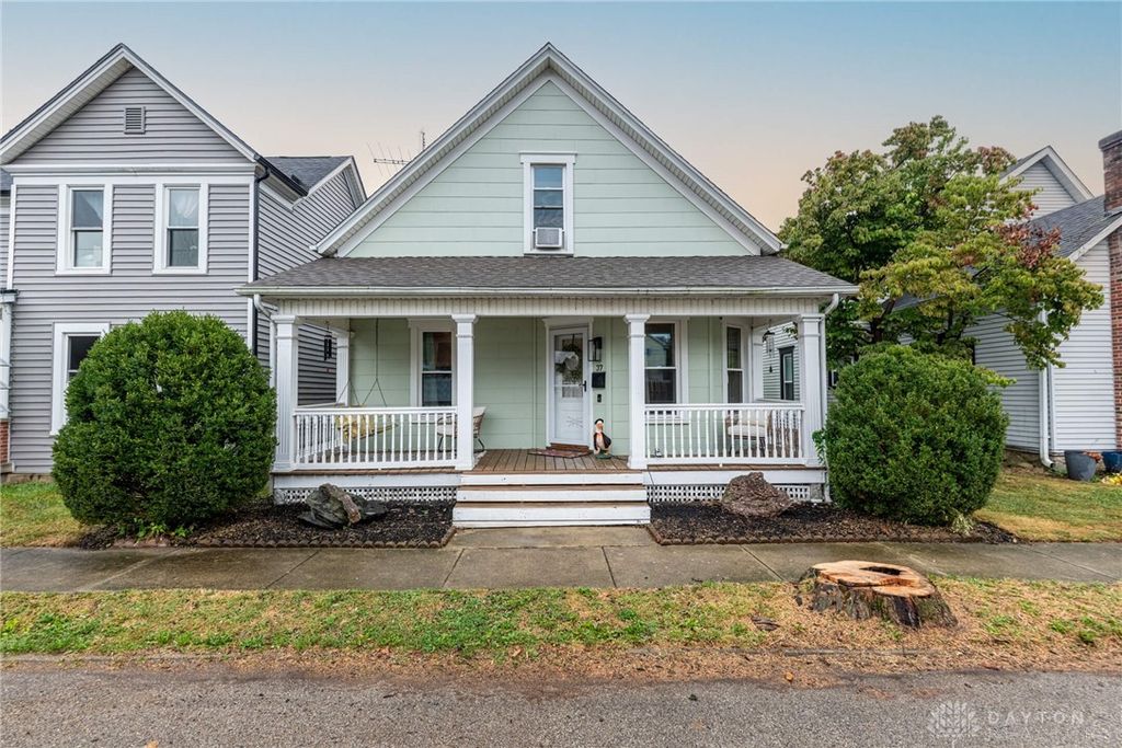 Real estate listing image