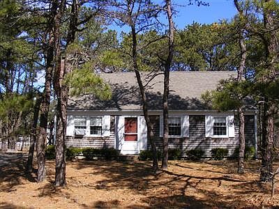 2nd image of 45 Fresh Brook Lane