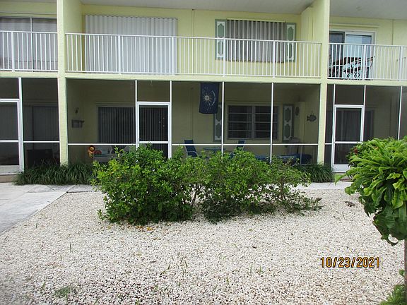 3rd image of 105 Avenue D APT 102