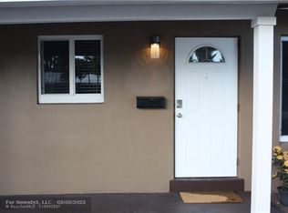 1749 NE 39th St, Oakland Park, FL 33334