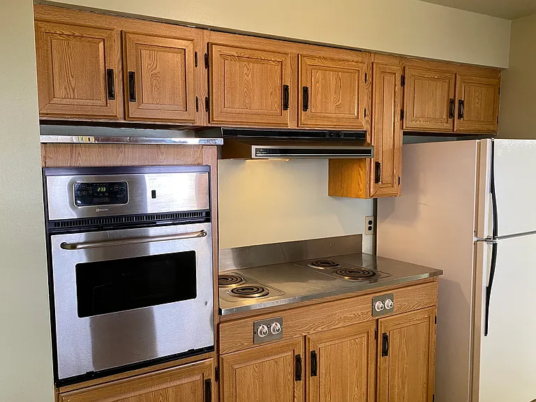 3133 Hanchett St — Photo 11