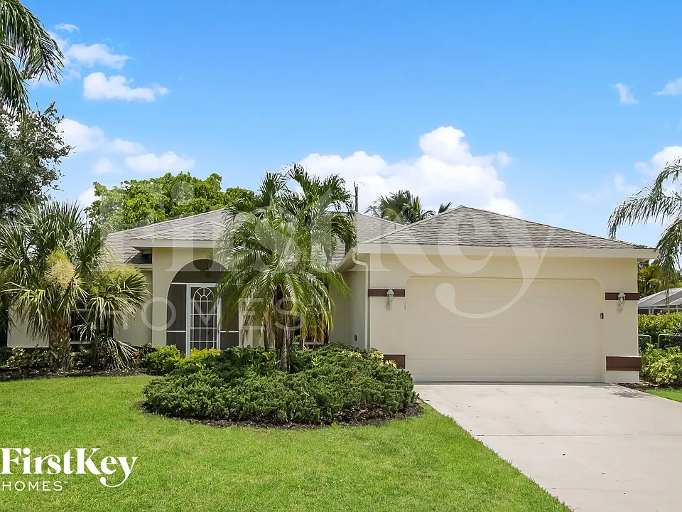 612 SE 17th Ter