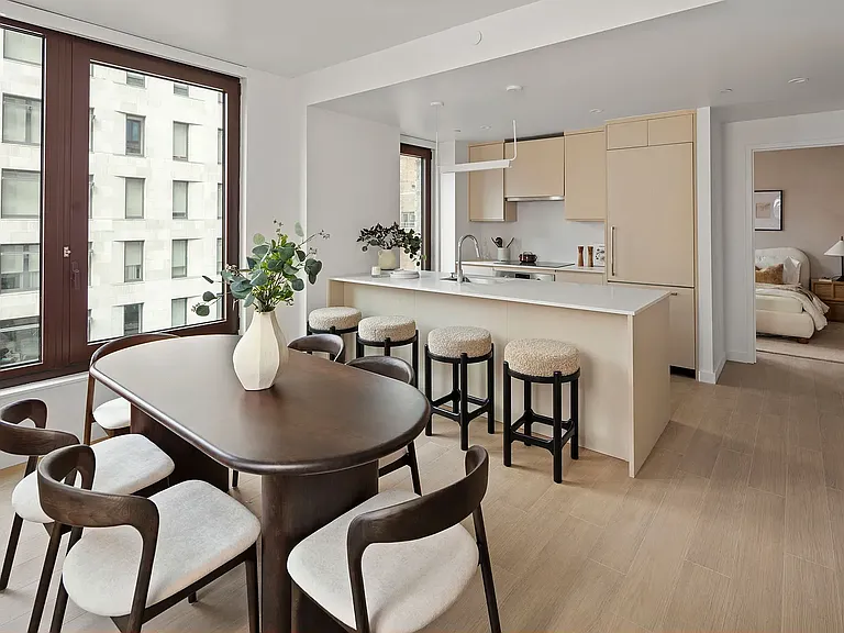 300 E 50th St #15B — Photo 23