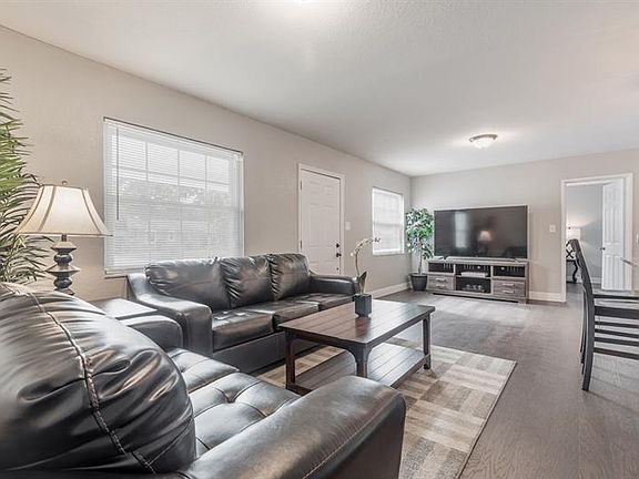4th image of 4103 W Bay View Ave