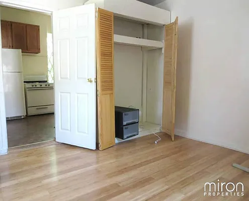 Rented by Miron Properties | media 7