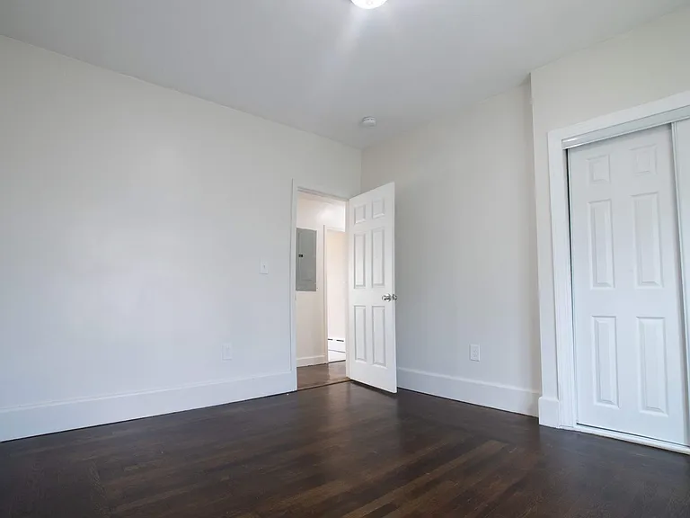 42 Mott St #2 — Photo 4