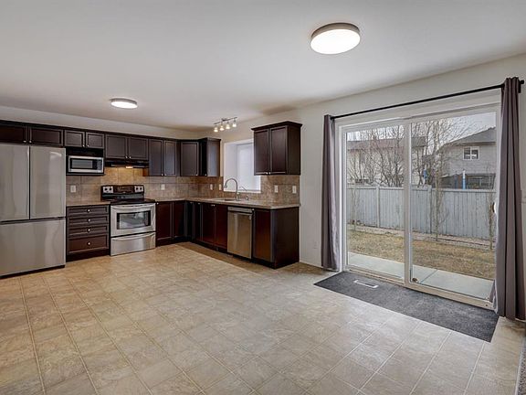 2nd image of 233 W Luxstone Rd SW