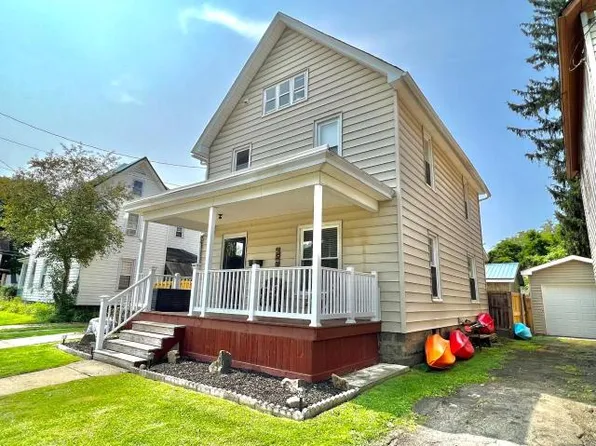 16 Madison Ave #6, Warren, PA 16365