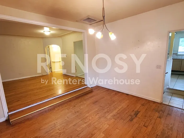 2225 S Cherry St — Photo 7