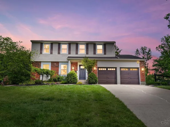 7890 Blairhouse Dr, Cincinnati, OH 45244