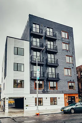 Rented by Nooklyn NYC LLC | media 112