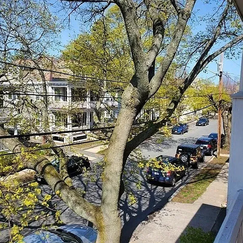 2 bed, 1.0 bath, 1075 sqft, $1,945 — Photo 3