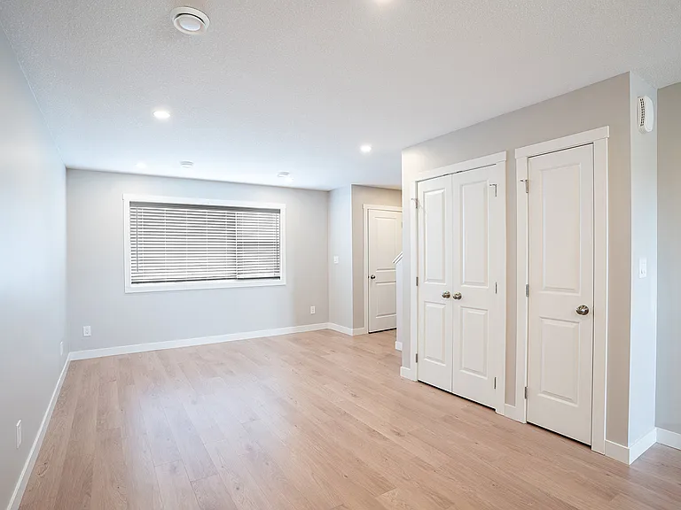 7551 Mapleford Blvd — Photo 37