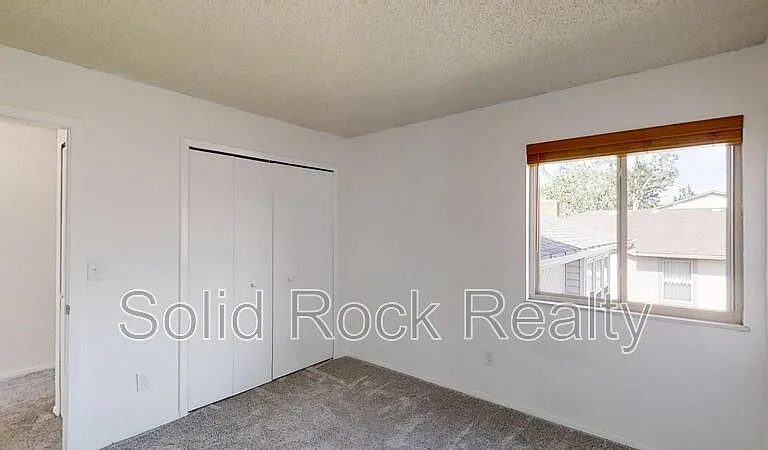 6340 Lange Dr — Photo 11