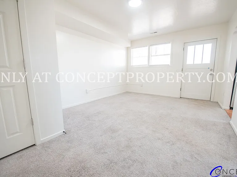 2204 Jefferson Ave — Photo 25