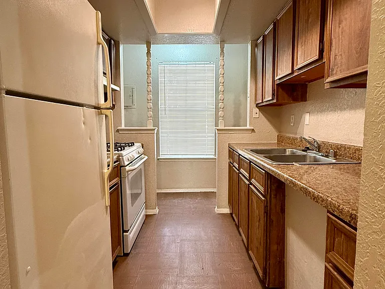 3112 Wayside St #B — Photo 7