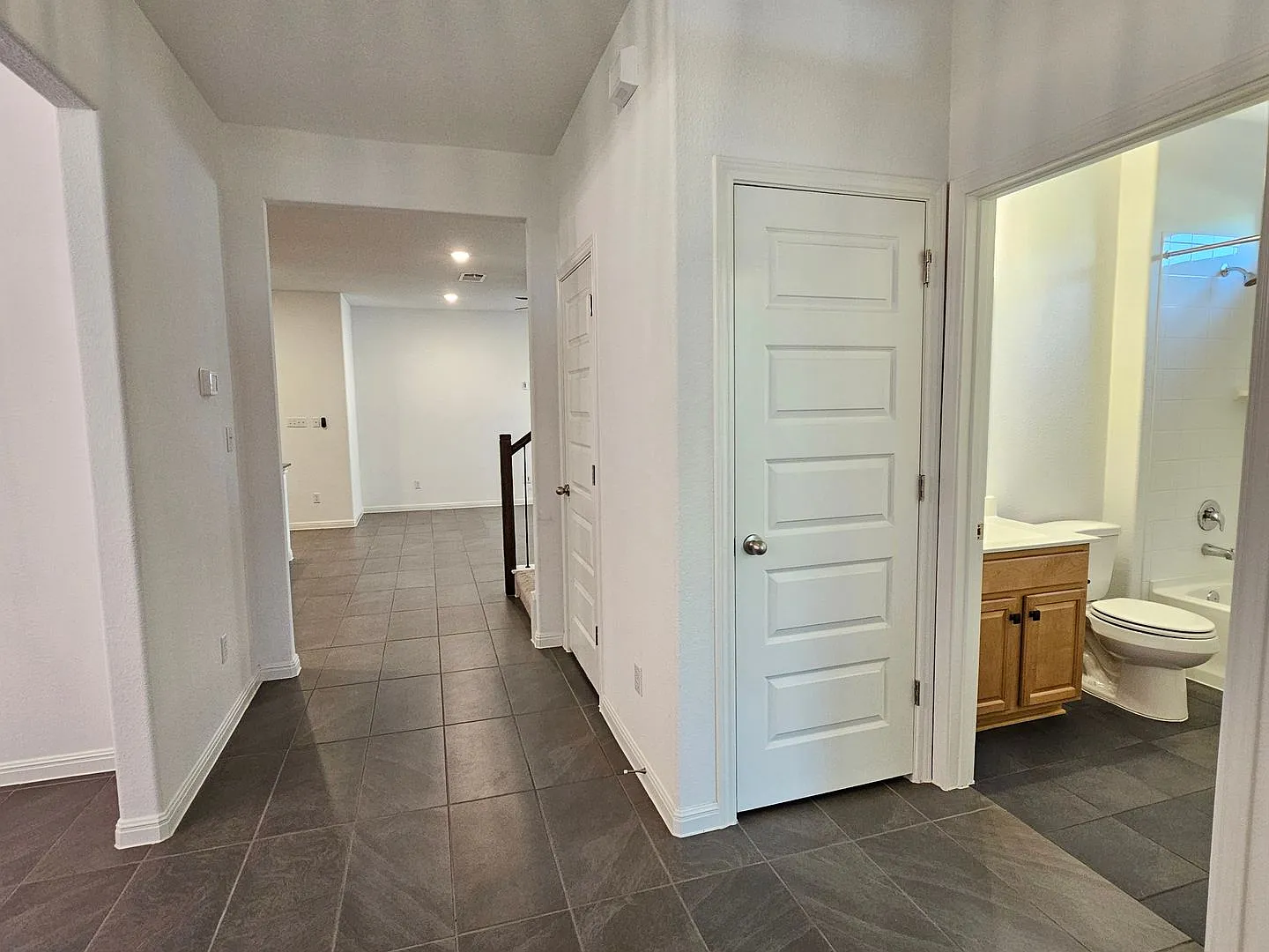 Beautiful 3 Bed / 3 Bath Home in North Leander — Photo 3