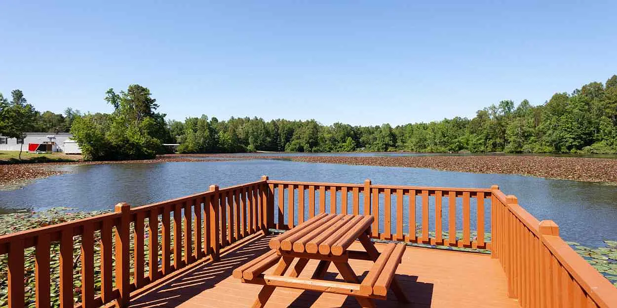 Woodlake (NC) — Photo 1