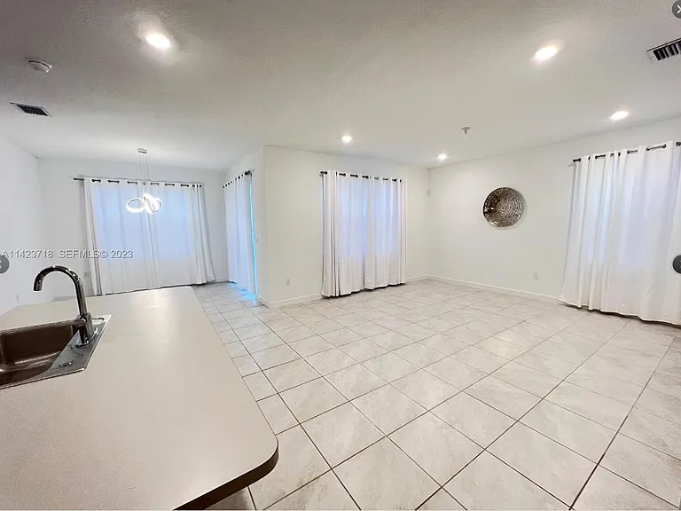 27160 SW 132nd Court Rd — Photo 25