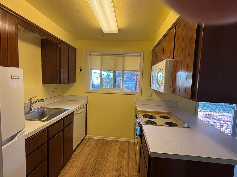 563 47th Ct SE #563 — Photo 6