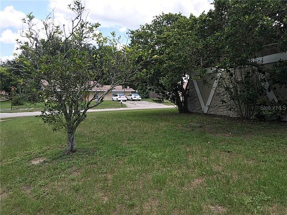 2nd image of 719 Valley Hill Dr