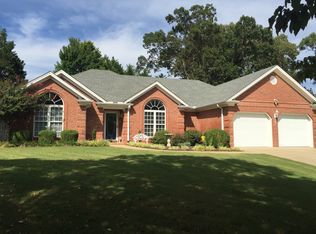 304 Kingston Dr, Florence, AL 35633