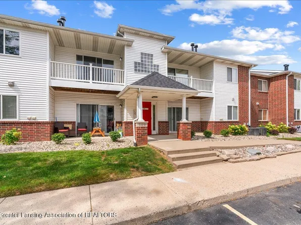 311 Carom Cir #59, Mason, MI 48854