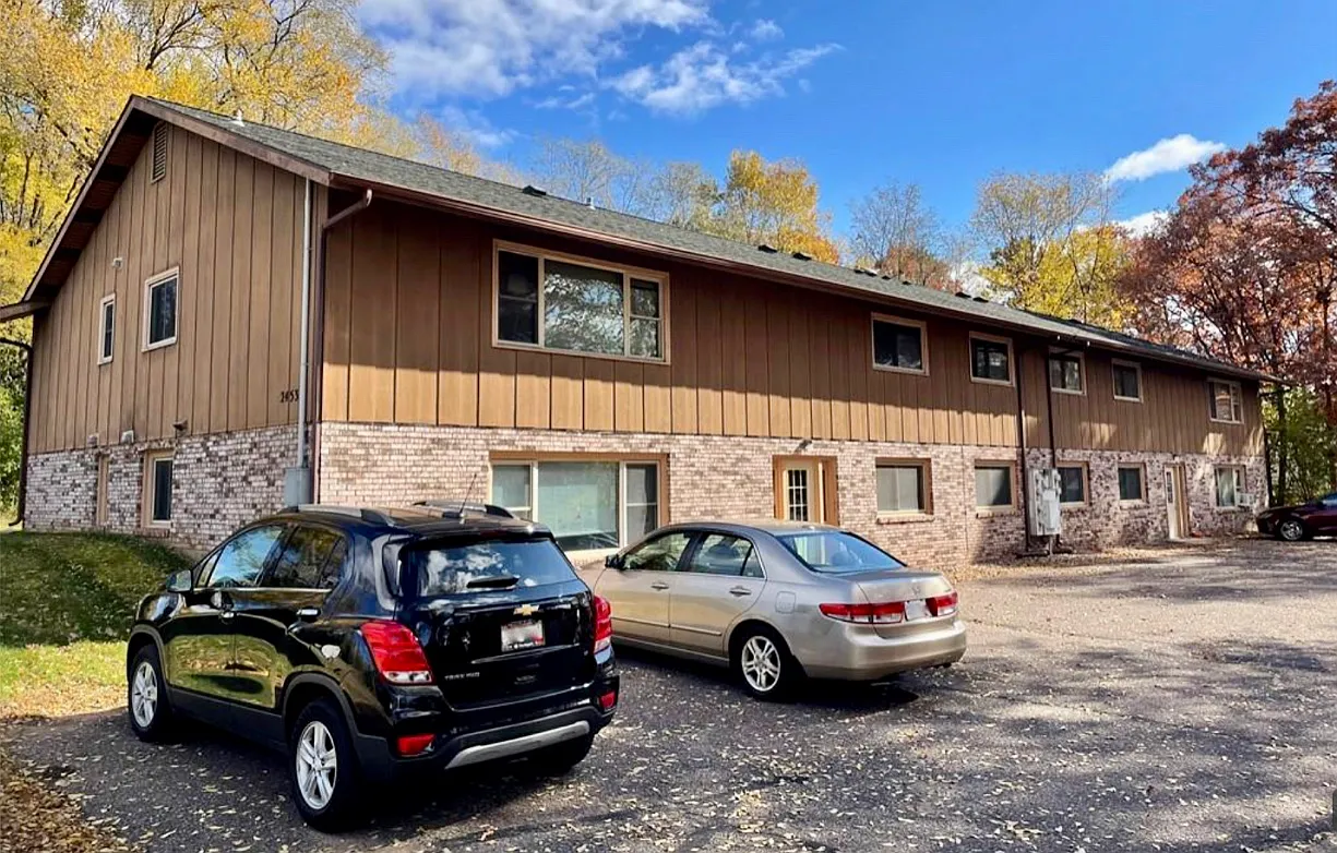 2 bed, 850 sqft, $995 — Photo 1