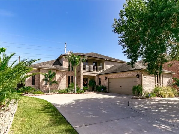 8206 Etienne Dr, Corpus Christi, TX 78414