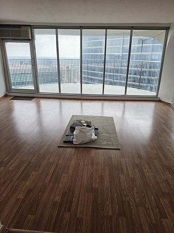 1st image of 300 N State St APT 5902