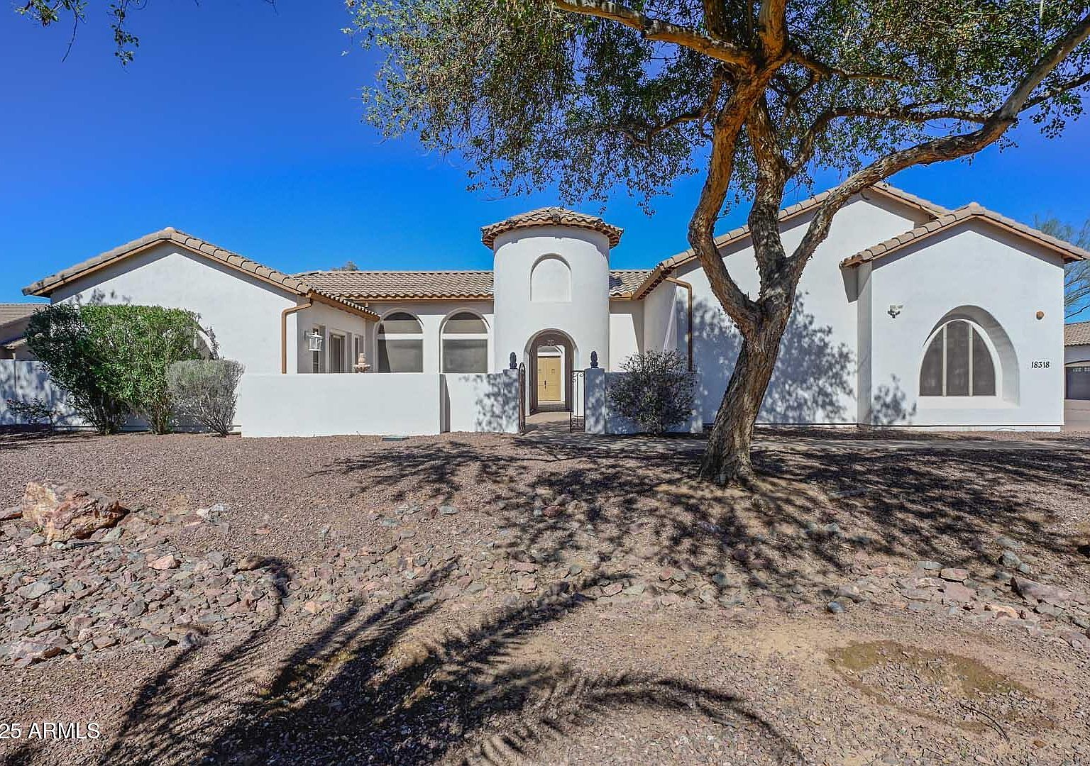 18318 W Solano Dr, Litchfield Park, AZ 85340 | MLS #6950772 | Zillow