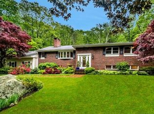 34 Goose Pond Rd, Lincoln, MA 01773