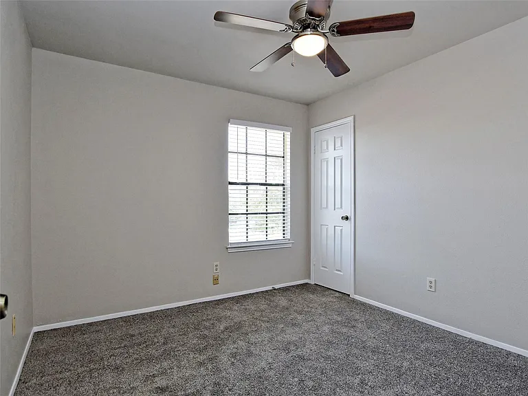 300 N Field St — Photo 22