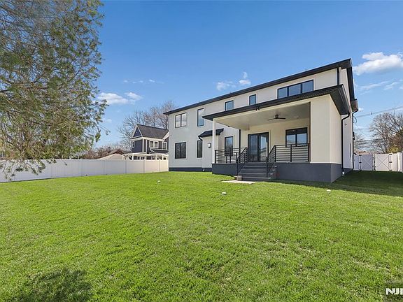 2nd image of 228 Spring Valley Rd