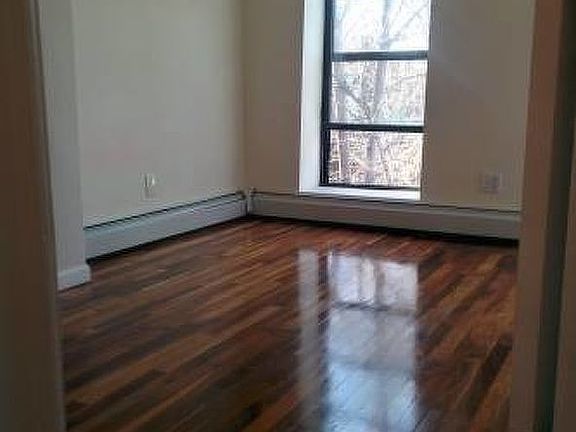 5th image of 1360 Herkimer St APT 1