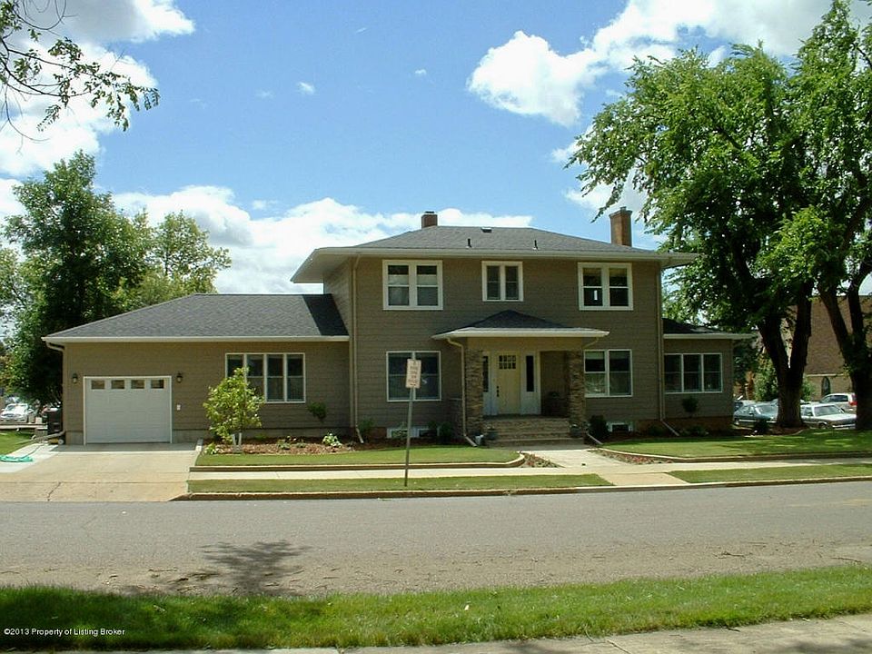 Front view 