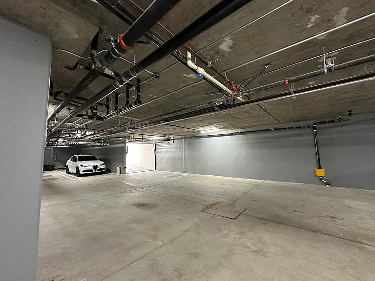941 N Martel Ave #102 — Photo 60