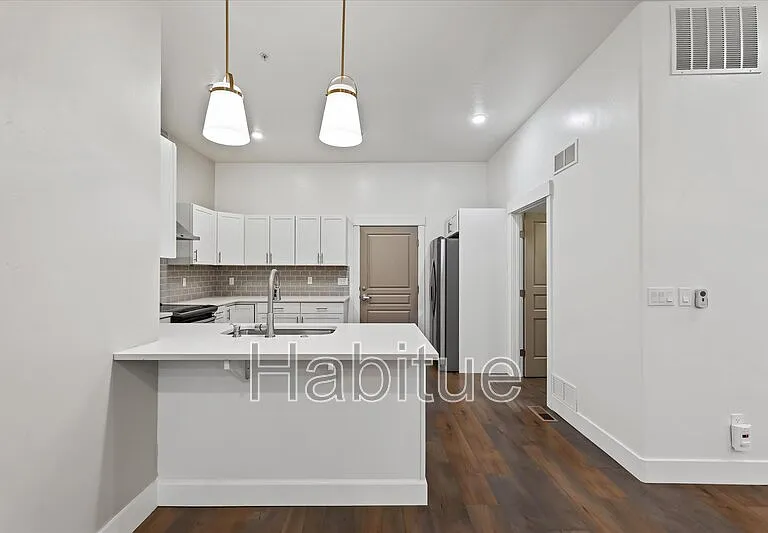 1424 W Front St #101 — Photo 7