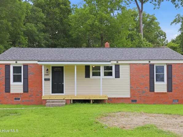 308 Woodhaven Drive, Jacksonville, NC 28540