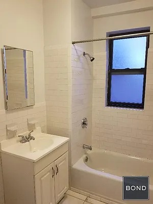 Rented by Bond New York | media 8