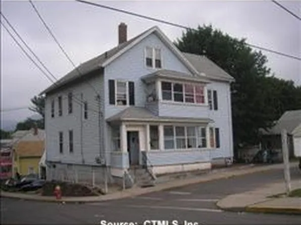 130 Mount Pleasant St, Meriden, CT 06451