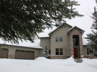 4391 Grouse Ridge Dr, Hermantown, MN 55811