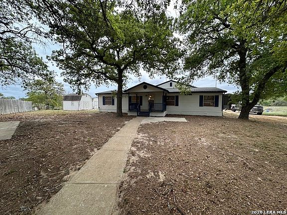 2nd image of 412 LAKE DR