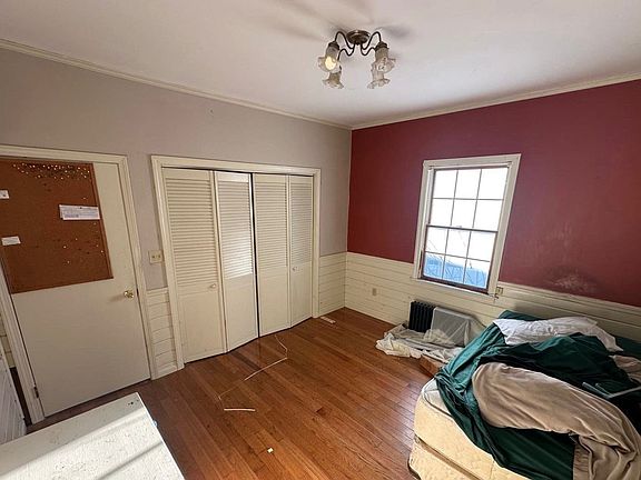 2nd image of 86 Andover St