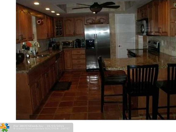 5th image of 7081 NW 7th Ct