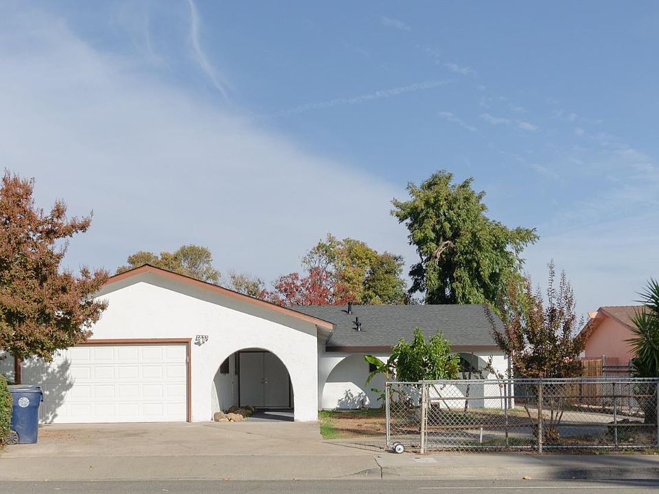 1st image of 7835 Lemon Hill Ave