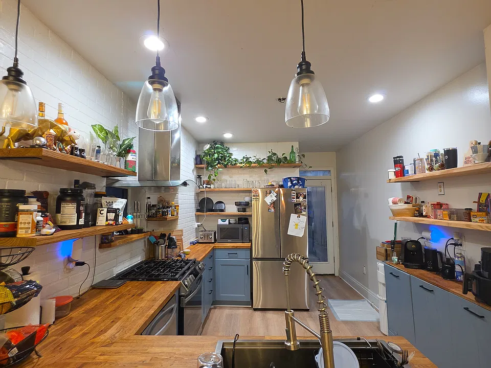 2142 Perrysville Ave