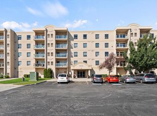 315 Village Grove Dr #203, Tecumseh, ON N8N5G4